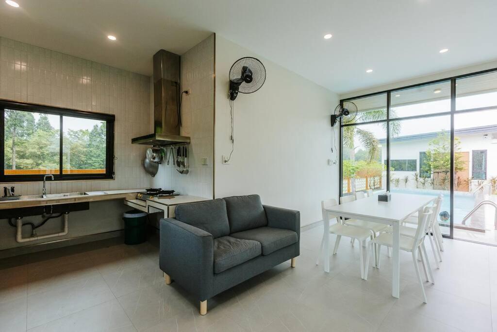 Cheeva Pool Villa Khao Lak Zewnętrze zdjęcie
