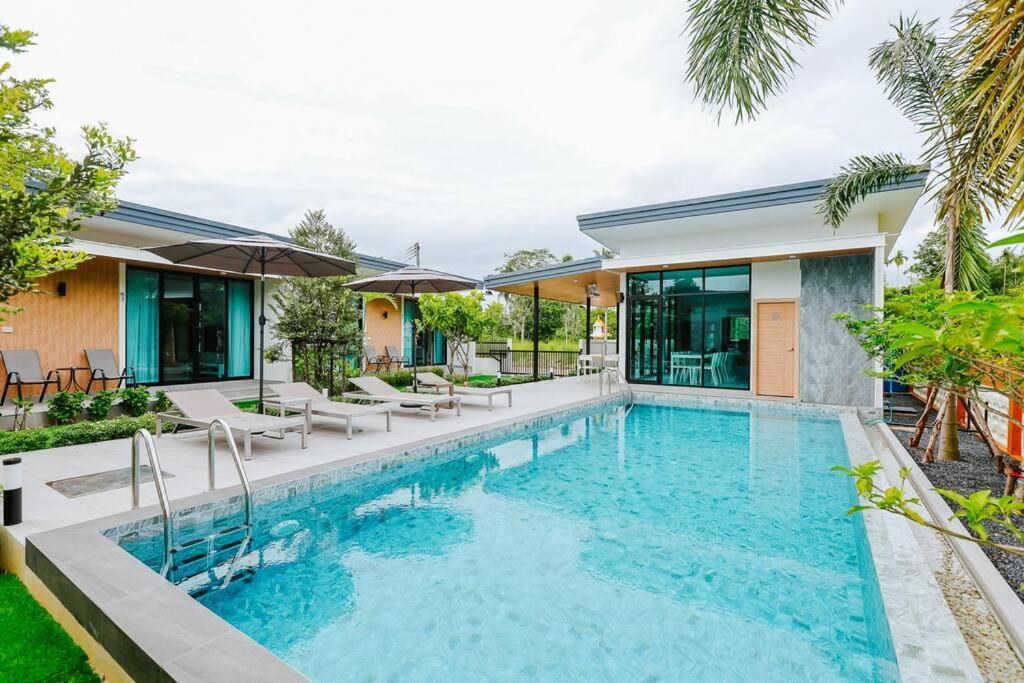 Cheeva Pool Villa Khao Lak Zewnętrze zdjęcie